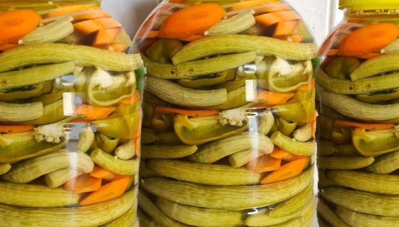 Kütür kütür turşu yapmanın sırrıymış! 35 yıllık turşucu püf noktasını anlattı. 1